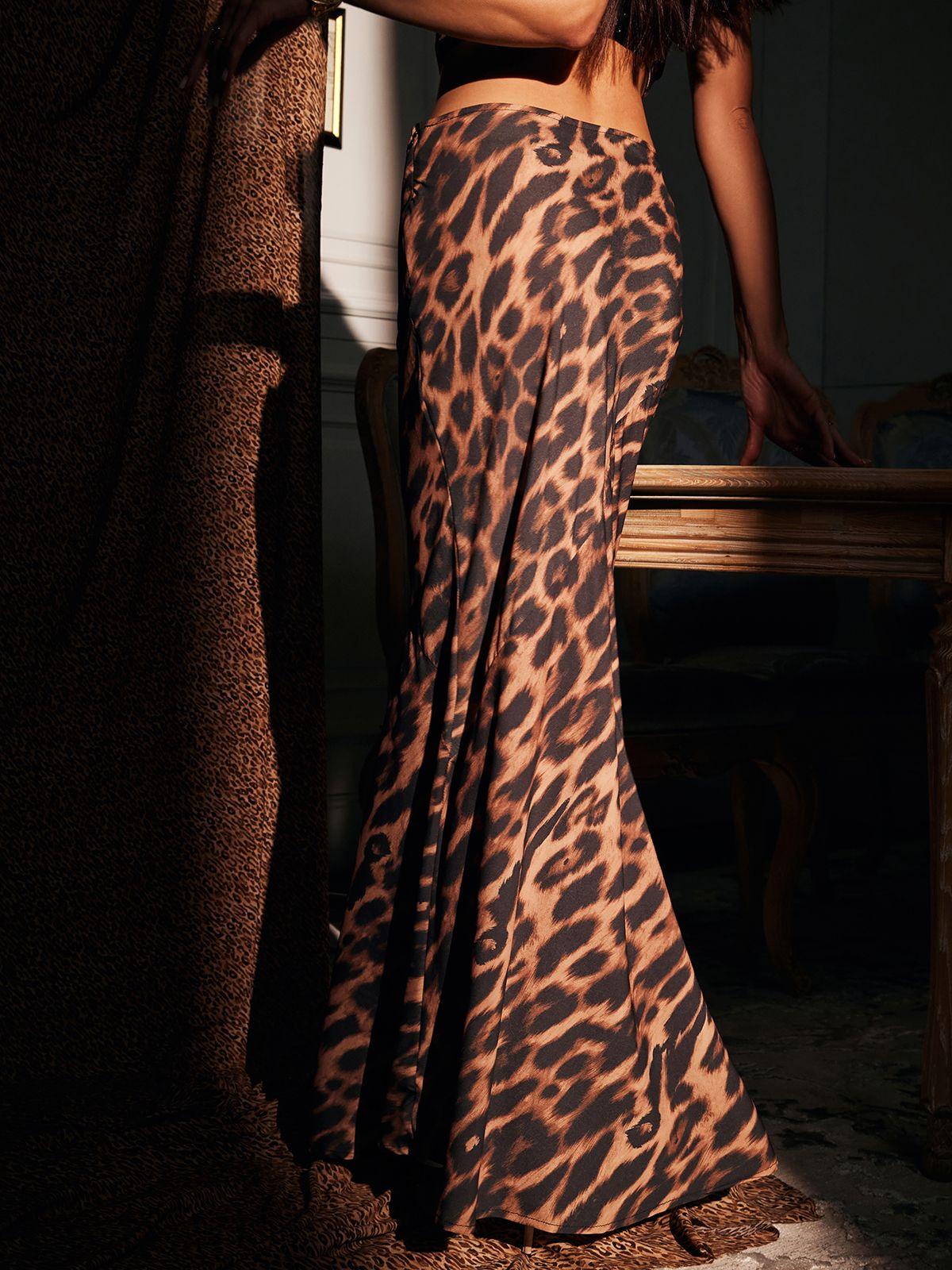 SKIRTS – Mew Mews