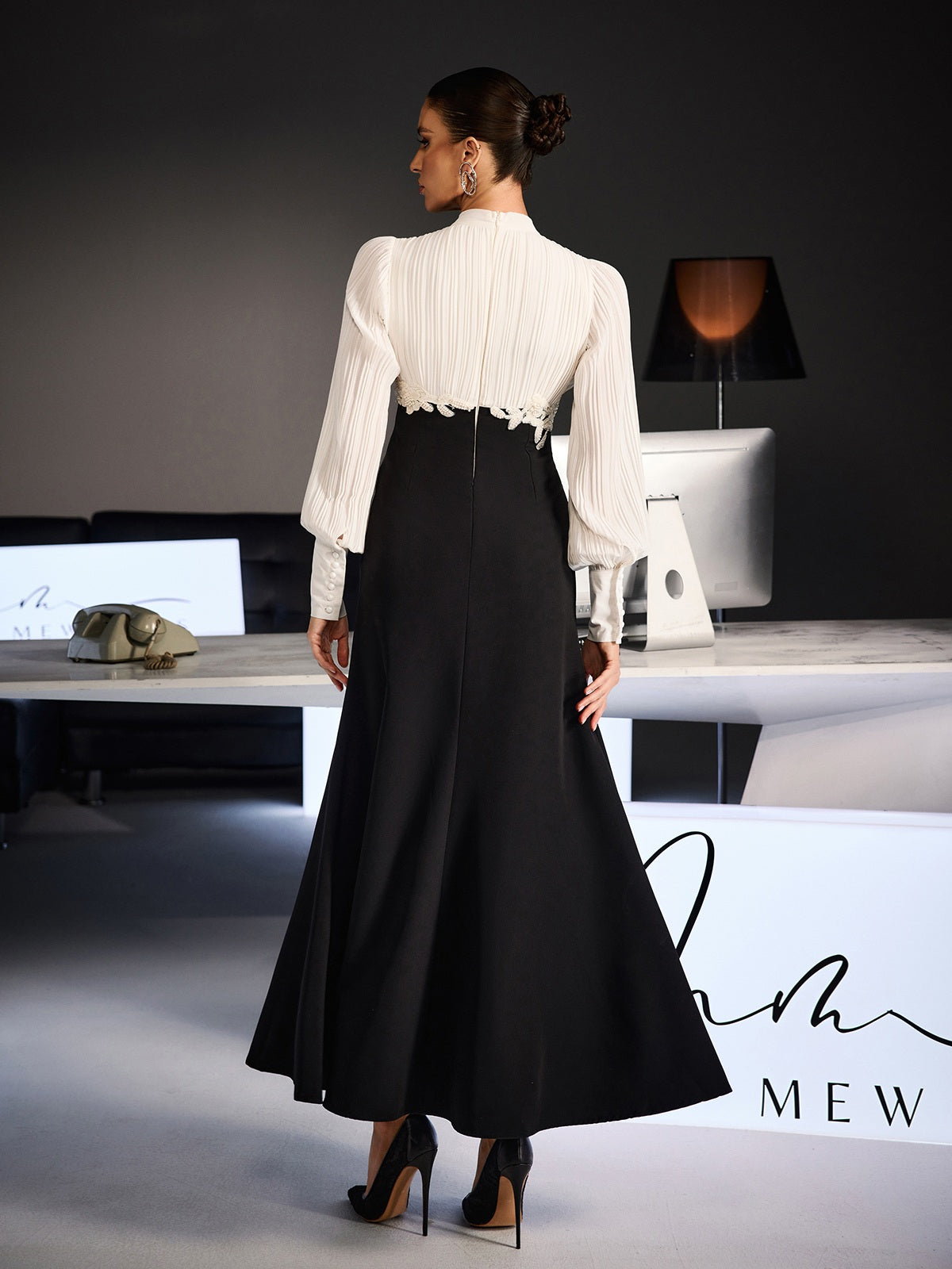 Mew Mews Fidda Balloon Sleeve Ruched Tie Up Midi Dress