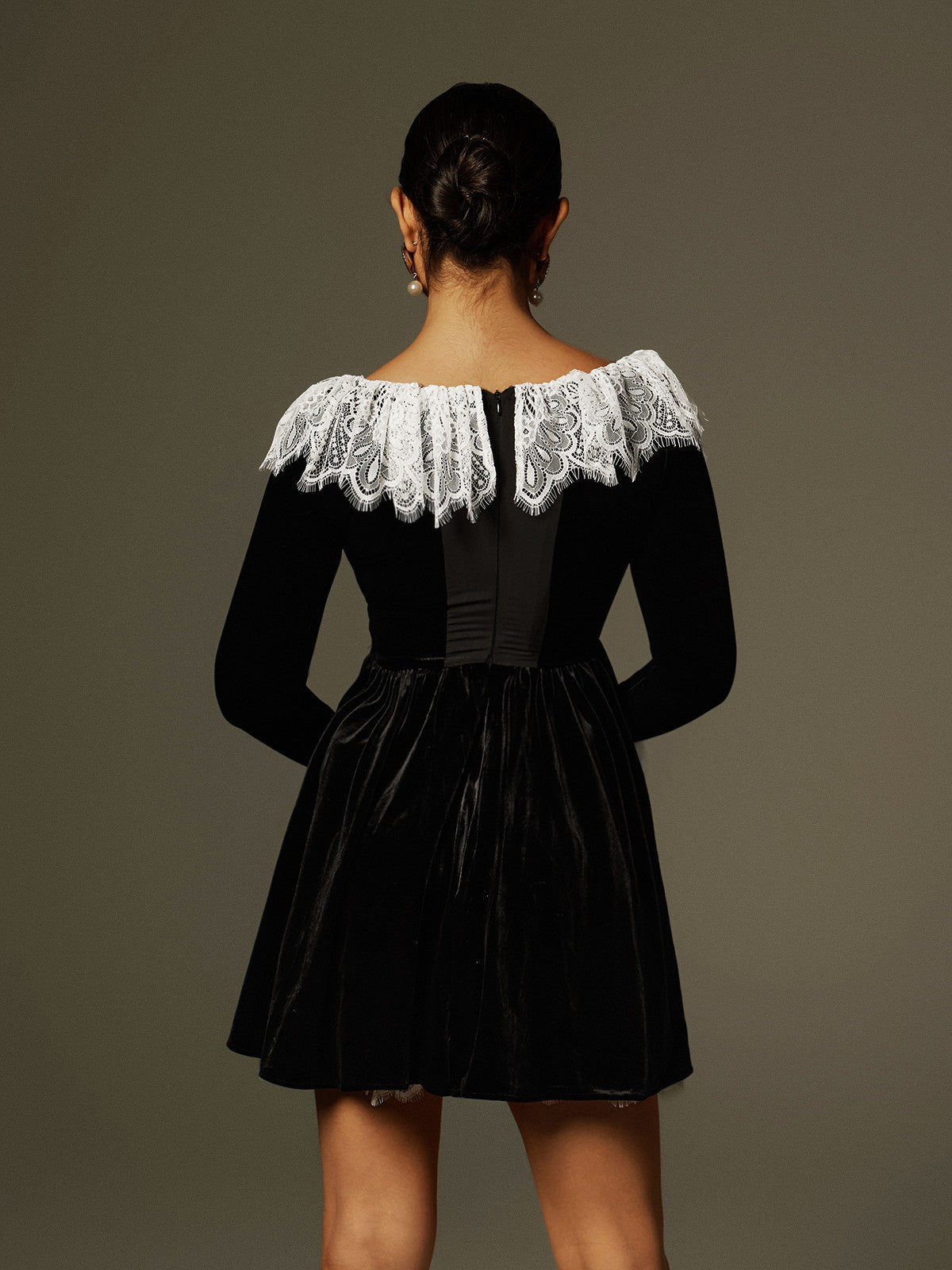 ワンピース MIIESMIIM  RIBBON VELOUR DRESS BLACK back ribbon velour dress – miies miim