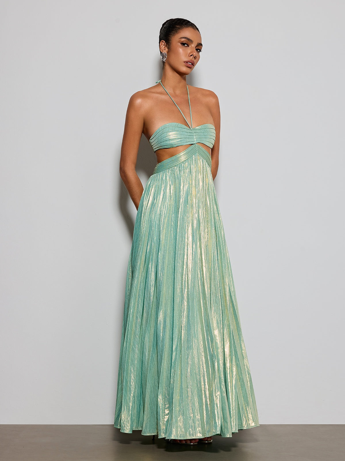 teal metallic dress Mew Mews Koryxin Cutout Pleated Maxi In Crafted in sparkly fabric Size:Large 16-16.5 ( 32/33) Royal Blue Pleated Sleeveless silver gold beaded dress